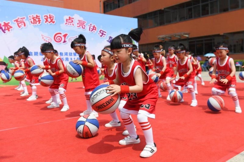 【早报】平安夜C罗出战亚冠二级